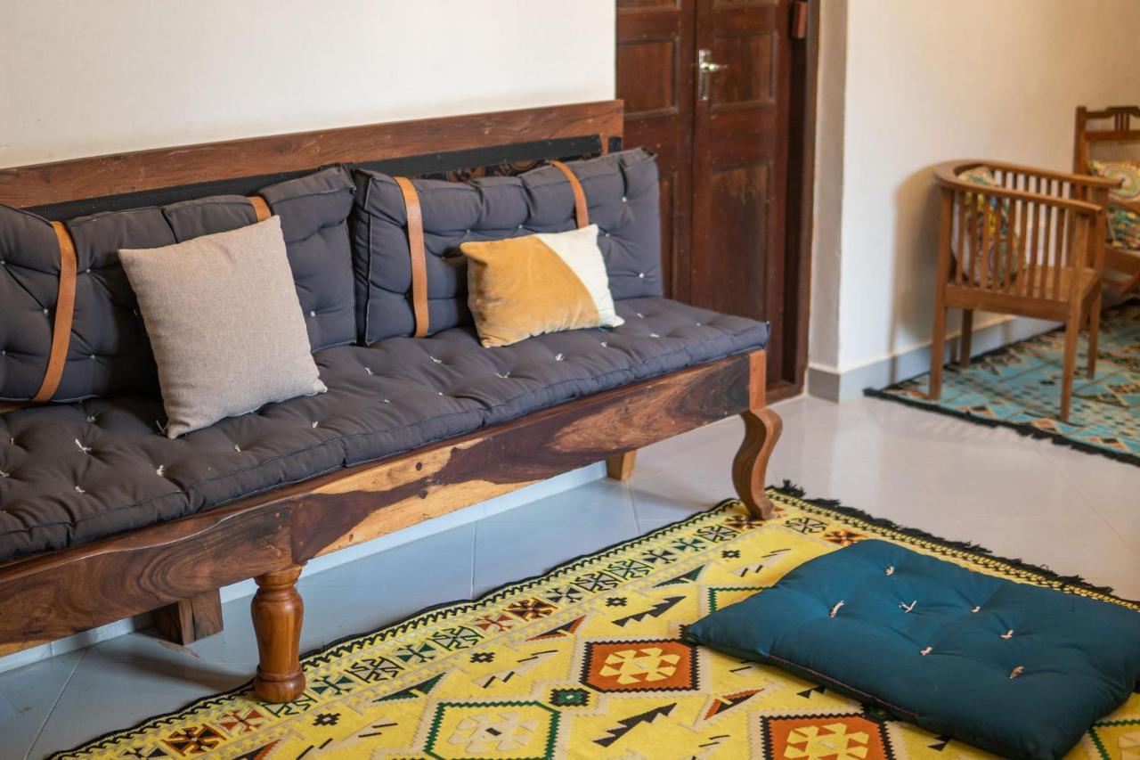 Tarawanda House -Thrivestawi Panzió Zanzibár Kültér fotó