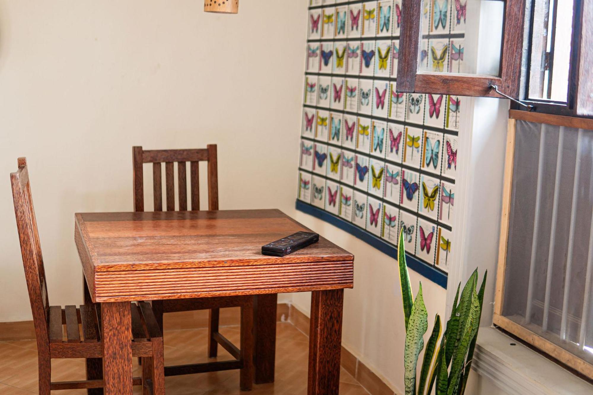Tarawanda House -Thrivestawi Panzió Zanzibár Kültér fotó